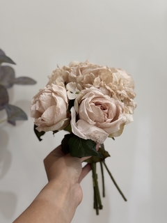 Ramo de rosas rosa bebe en internet