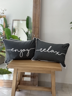 Almohadon serigrafia ENJOY en internet