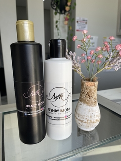 Kit Shampoo e Condicionador - Stúdio Wendy Mota