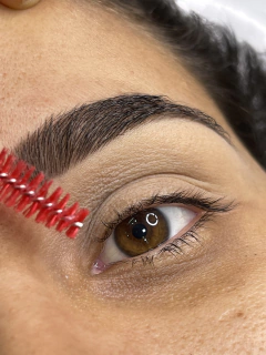 Sobrancelha - comprar online