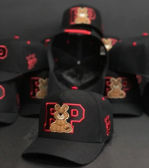 Boné BP Bear Preto e Vermelho