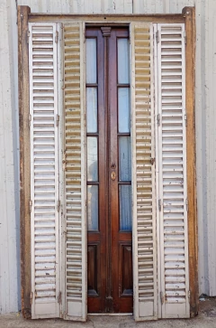 Imagen de Antigua puerta de cedro con celosías Cod.13485