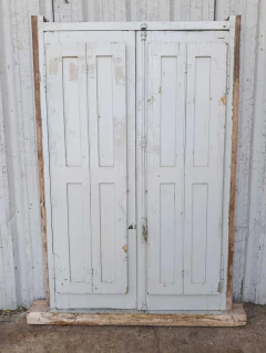 Antigua Ventana De Madera Con Postigos Cod.13494