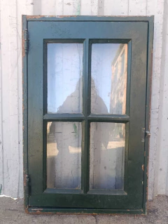 Imagen de Antigua ventana de madera cedro cod.13516