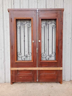 Imagen de Puerta De Frente De Madera Antigua Cod.13550