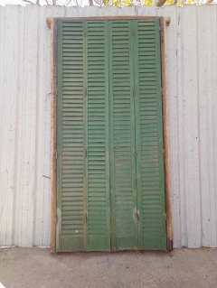 Imagen de Dos puertas de cedro con celosías Cod.13575
