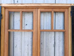Ventana De Madera Cedro Con Celosias Cod.13581 - Aberturas Recicladas
