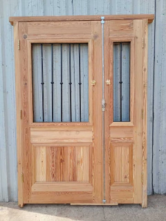 Imagen de Puerta Frente Madera Antigua Pinotea Cod.13687
