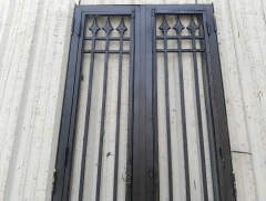 Puerta Frente Antigua De Hierro Cod.13778 - comprar online