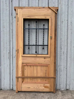 Imagen de Puerta De Frente De Madera Pinotea Cod.14023