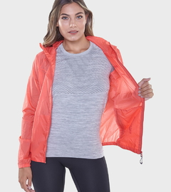 Rompeviento de mujer Metric Montagne - comprar online