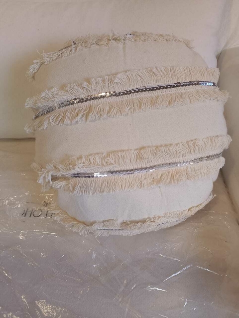 ALMOHADON CIRCULAR FLECOS Y LENTEJUELAS