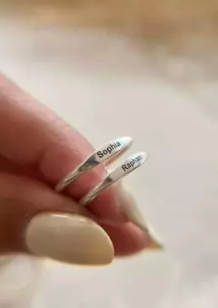 Anel com aro de gravação superior