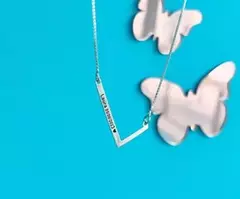 Colar letrão personalizado