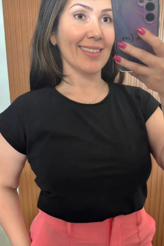 Muscletee EmpodereTee preto na internet