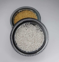 STRASS CAVIAR
