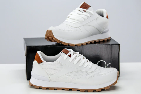 Tênis OG com cardarço