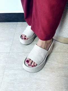 Tamanco Texturizado Linho Cru - Ciliegie Sapatos