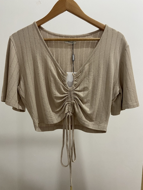 Blusa Cropped Sommer Bege - comprar online