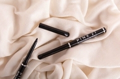 DELINEADOR DE OJOS RETRACTIL - PINK 21 - comprar online