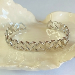 PULSERA ESCLAVA CORAZON INTERCALADO