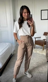 PANTALON DE VESTIR CON PINZAS