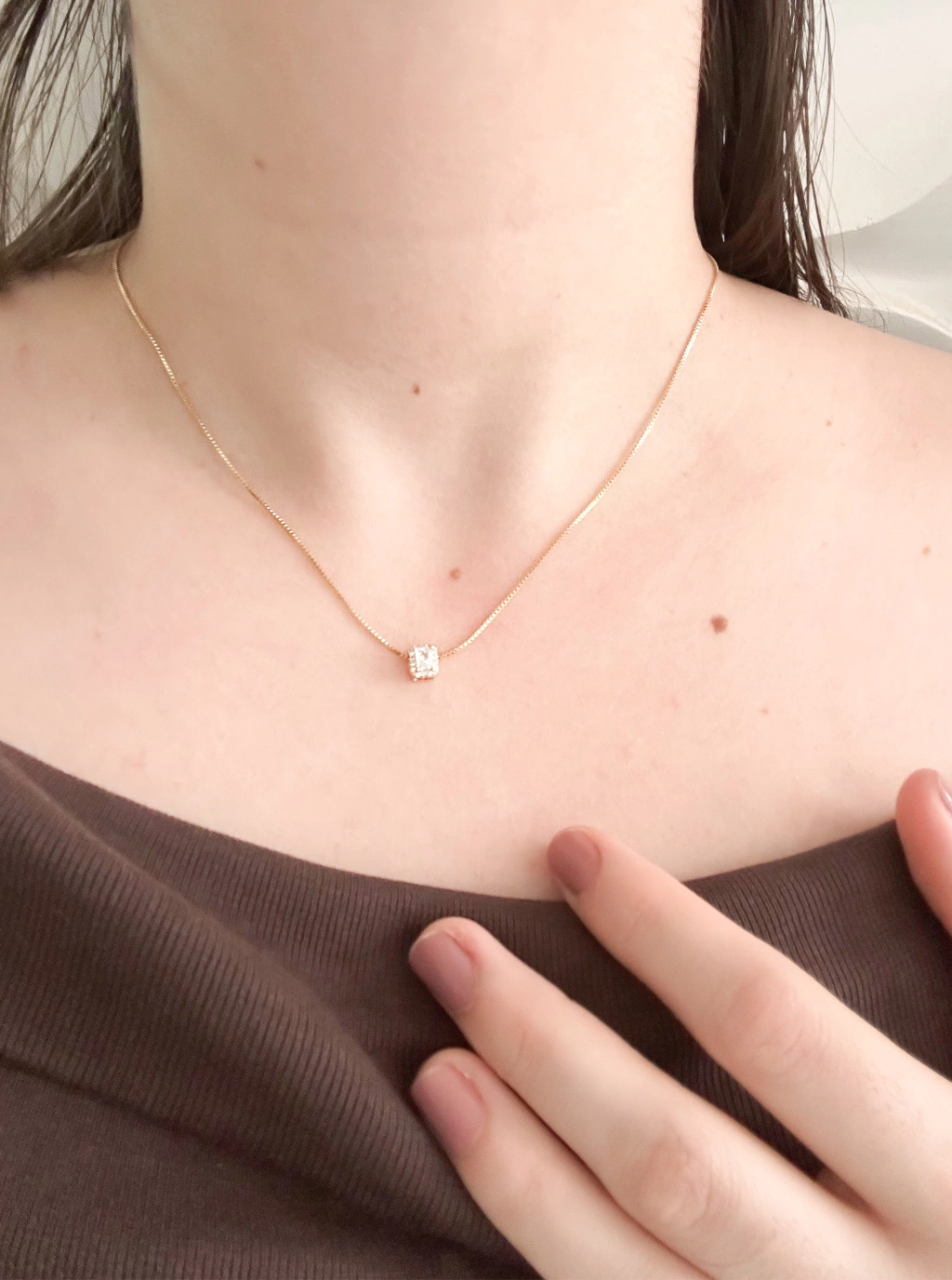 Colar Ponto de Luz Quadrado