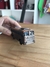Apontador miniatura de metal na internet