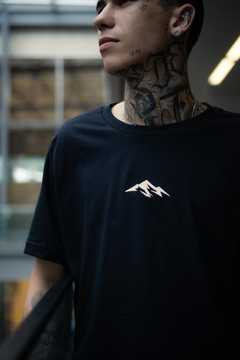 Camiseta Preta WAVE - comprar online