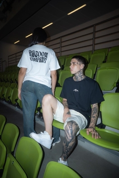 Camiseta Branca WAVE na internet