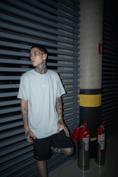 Camiseta Cinza WAVE na internet