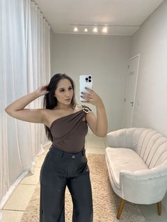 Body Amanda na internet