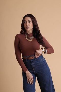 Blusa Francine na internet