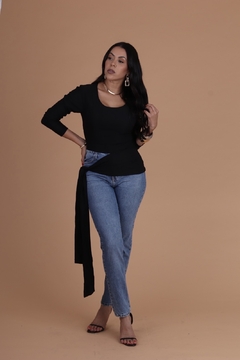 Blusa assimétrica Elisangela - Samara's Closet
