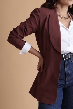 Blazer Estela na internet