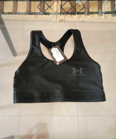 top deportivo under armour talle L