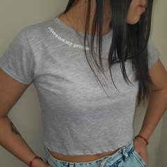remera algodon ultima en gris
