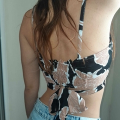 Imagen de tops floreados