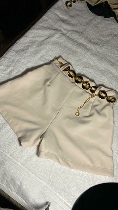 Short Alfaiataria com Cinto Corrente na internet