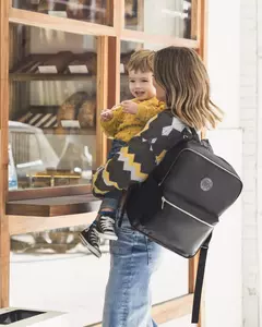 MOCHILA MAGNOLIA NEGRA - comprar online