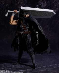 SH Figuarts GUTS (BERSERKER ARMOR) - comprar en línea