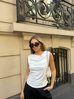 Musculosa buche Sofia - comprar online