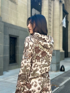 Imagen de Buzo Sharon sublimado flores