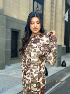 Buzo Sharon sublimado flores - tienda online
