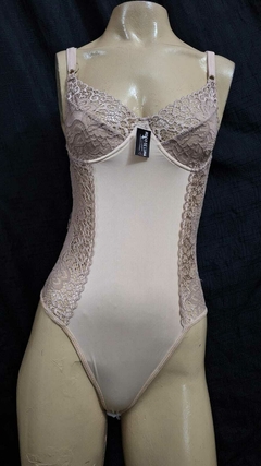 BODY NUDE