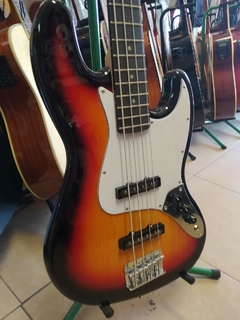 BAJO ELECTRICO MCCARTNEY SUNBURST JAZZ BASS en internet