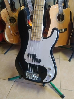 BAJO ELECTRICO DANWOOD 5 CUERDAS PASIVO NEGRO - comprar en línea