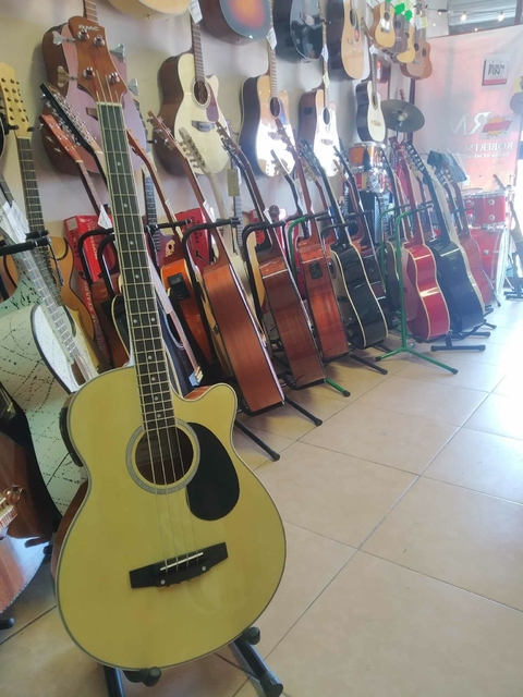 BAJO ELECTROACÚSTICO `BAJOLOCHE' RMC CON AFINADOR DIGITAL INTEGRADO