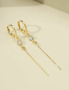 Brinco de Argola com Ponto de Luz e Franja | Ouro 18K