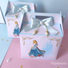 Caja Lonchera 3D Cenicienta - comprar online